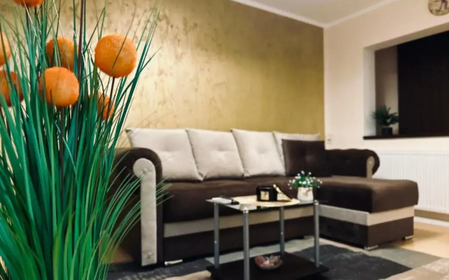 S&S Apartments Studio Apartment New !