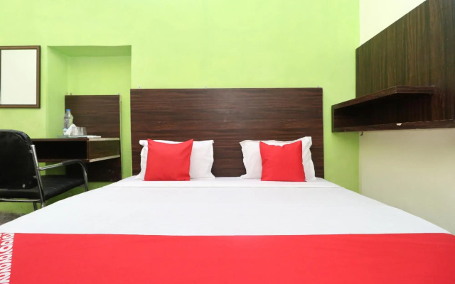 Oyo 30935 Appna Ghar Hotel