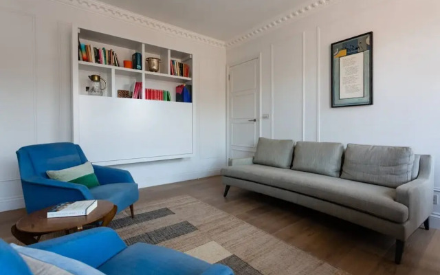 Cresswell Gardens IV by Onefinestay