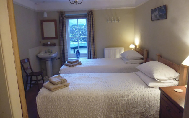 Bridge Cafe Bed and Breakfast