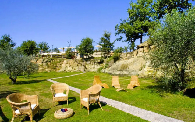 House Oak Pitigliano 31970
