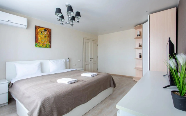 OGNI Apartments на проспекте Острякова 6