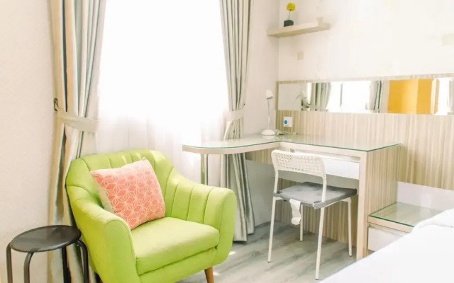 Comfort Living Studio Room At Bintaro Icon Apartment
