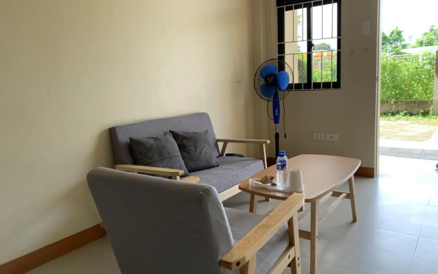 Lee's Apartment