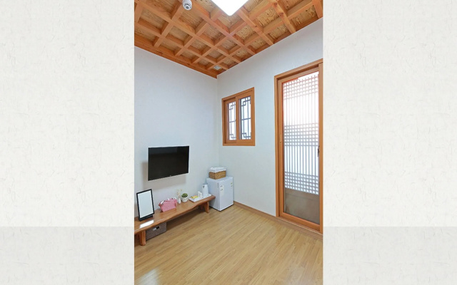 Cheonggong Hanok Stay