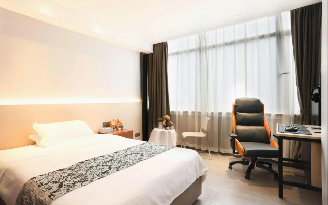 Gentleman Hotel