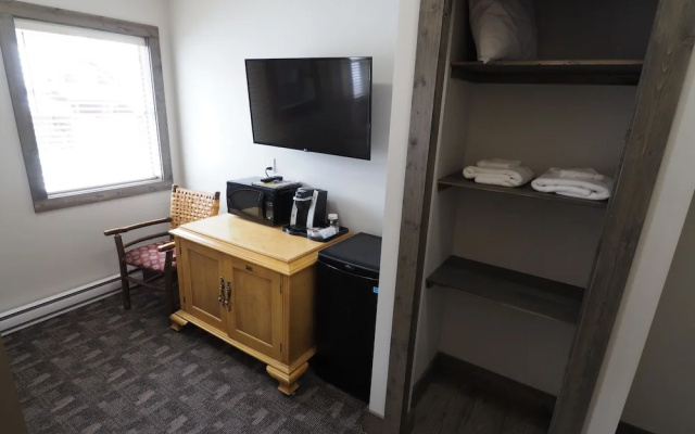 Apex Lodge - 2 Studio Bedroom 1 Bathroom Hotel Room