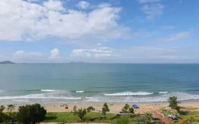 Shuangyuewan Yikela Holiday Apartment