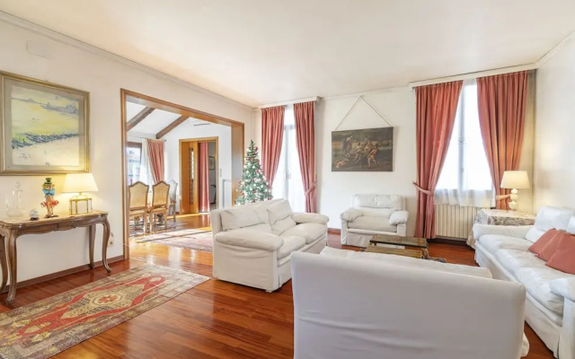 Palazzo Gradenigo by Wonderful Italy