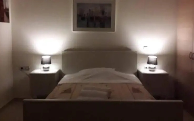 Dora's apartment