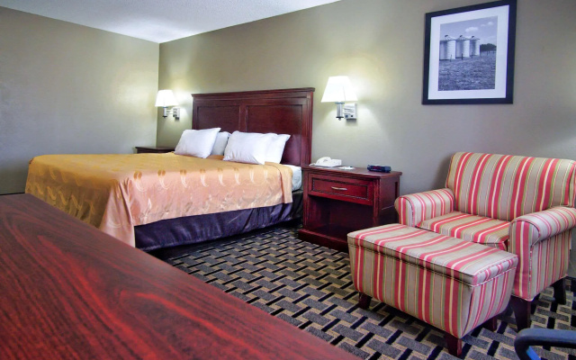 Quality Inn Moore - Oklahoma City