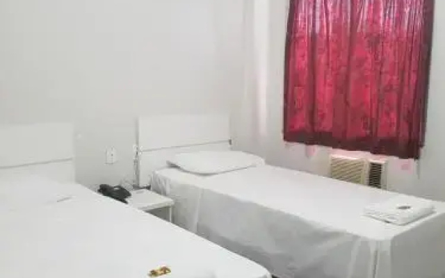 Leal Classic Hotel