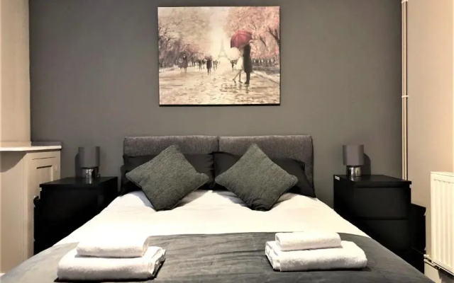 Eclipse Apartment No 1