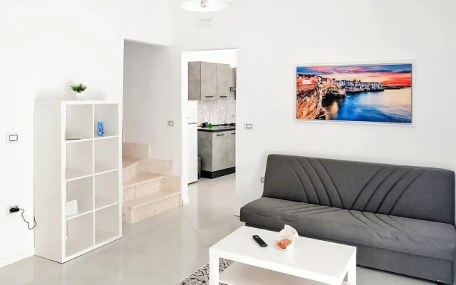 Stunning Home in Noicattaro With Wifi and 2 Bedrooms