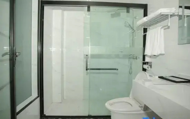 Lan Tian Hotel