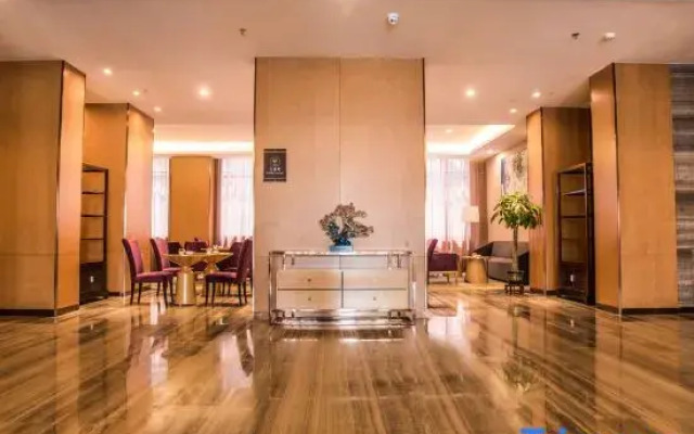 Xin Hai International Holiday Hotel
