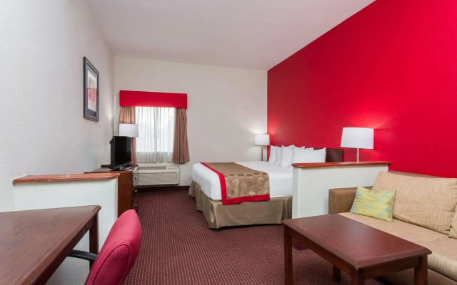 Quality Inn Zephyrhills - Dade City