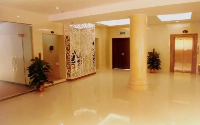 Shanghong Business Hotel