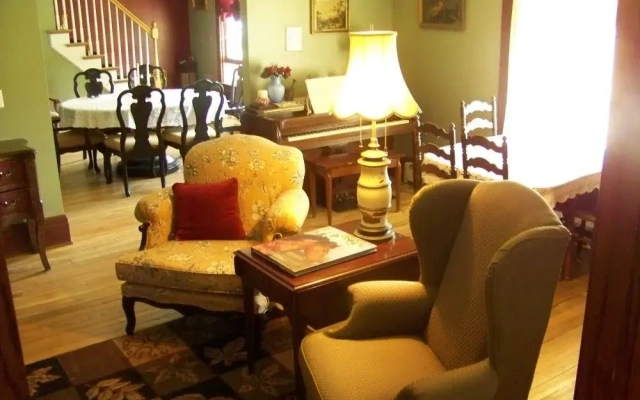 Shamrock Farm Bed & Breakfast