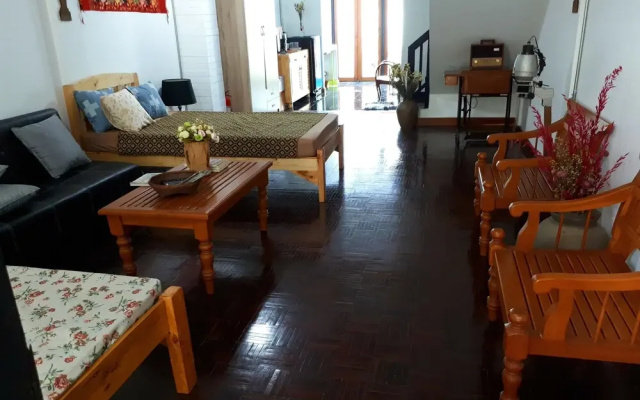 Narakorn House