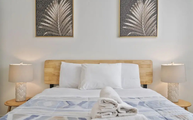 Miami Suite 310