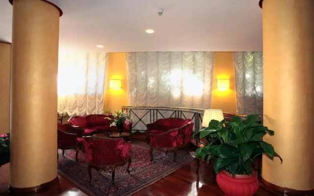 Hotel de Paris