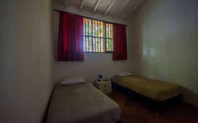 Yolo Hostel Medellin