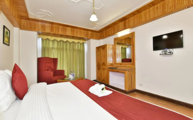 Hotel Himgiri Manali