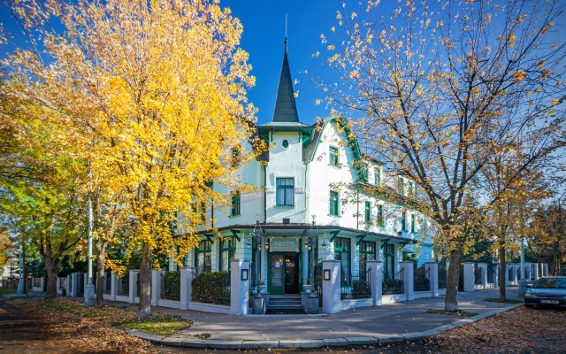 Villa Voyta Hotel & Restaurant Прага вид на фасад