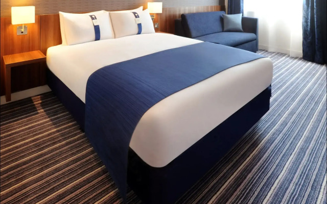 Holiday Inn Express Birmingham - Snow Hill by IHG