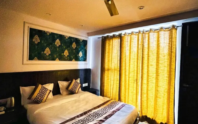The HomeAste Residence Rajouri Garden