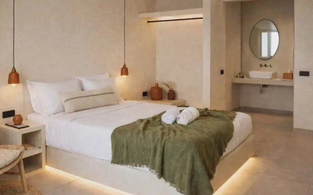 MAEVA Santorini Suites