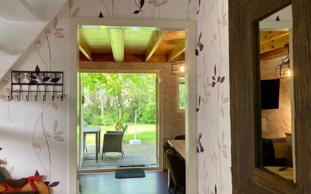 Holiday Home de Druif 6p With a Nice Terrace Near Lake Lauwersmeer