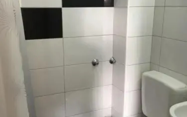 Hív-Lak Apartman