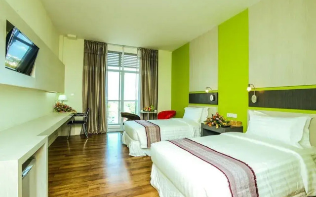 Royal Mingalar Hotel