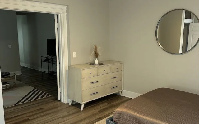 Luxe Spot Suites