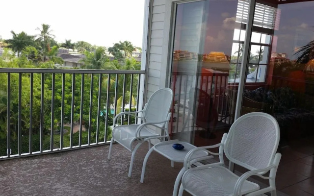 Olde Marco Inn 401