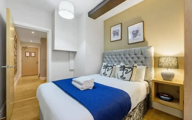 Host Apartments Queen Square Apartment