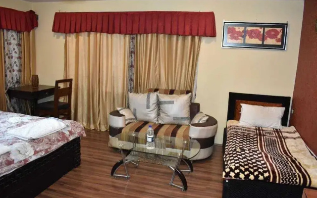 Heavenwood Heritage Hotel By Urban Inn Resorts