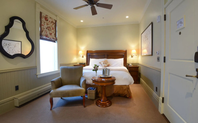 New Sheridan Hotel