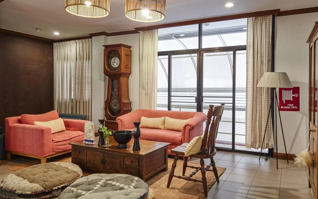 NT Place Sukhumvit Suites