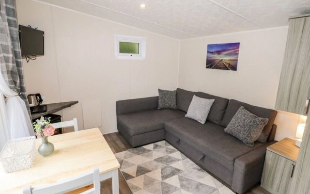 Paddock Retreat - Glamping pod