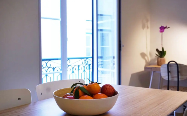 The Bonsai Apartment at Glamorous Chiado