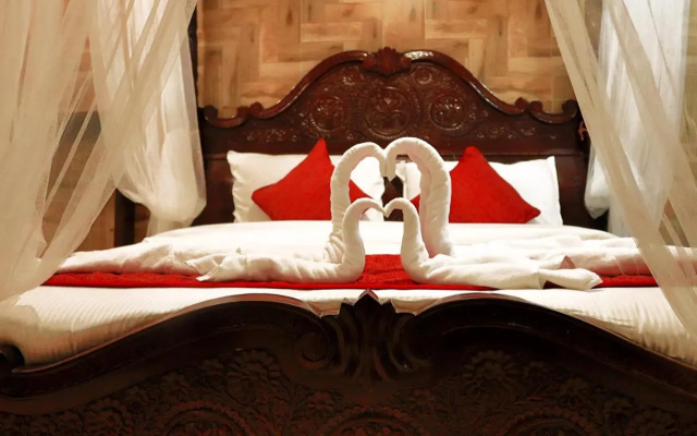 Hyders Park - The Luxury Hotel