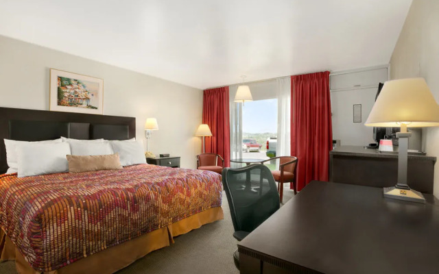 Ramada Washington