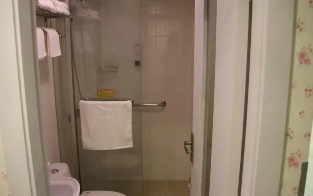 Jinjiang Inn Shanghai Caohejing Xingzhong Road Subway Station Branch