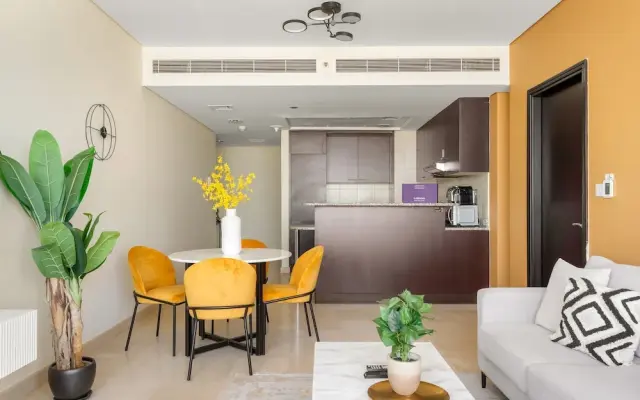 Silkhaus Classic 1bdr in Difc at Sky Gardens