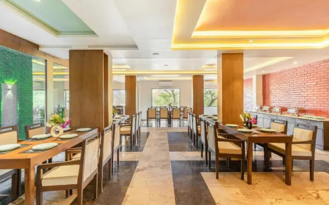 Seasons Boutique Hotel near Sajjangarh Biological Park, Udaipur