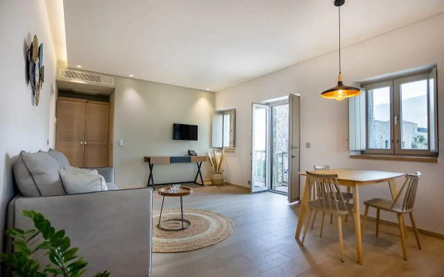 Armantanis Luxury Suites