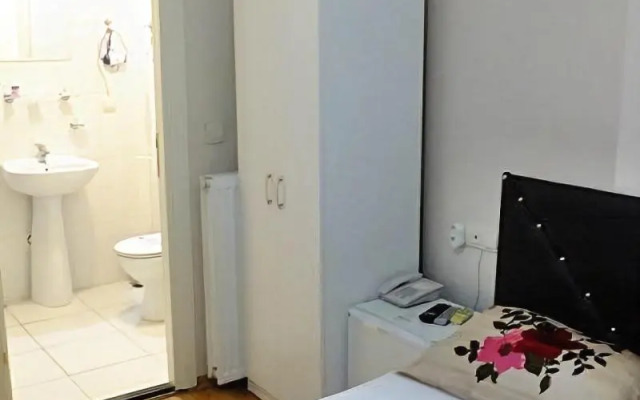 Kadikoy Port Hotel